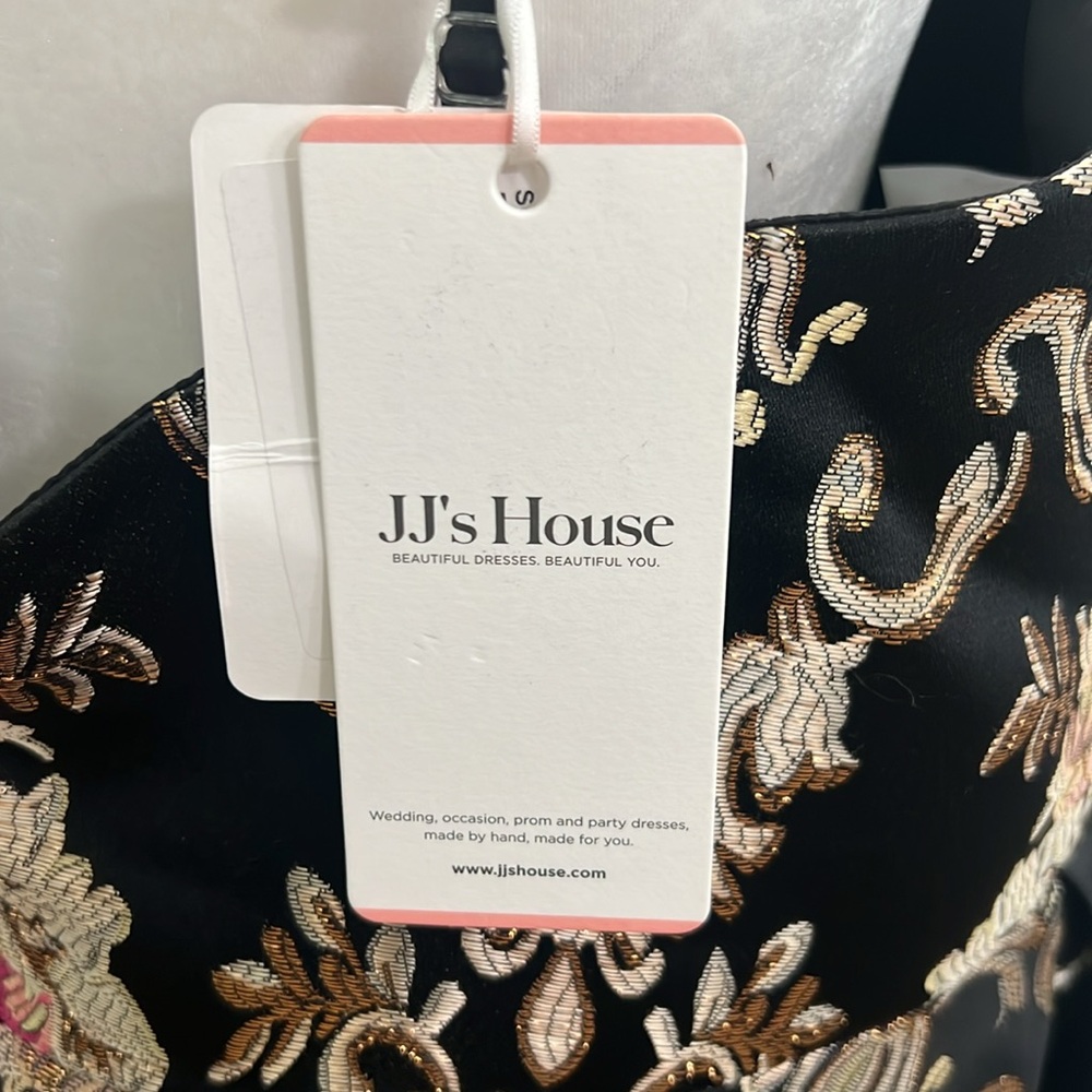 JJs House Black and Gold Floral A-line Dress - Picture 6 of 9